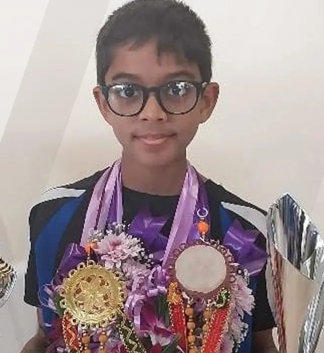 ටාවි සමරවීර ලෝකයේ අංක එකට